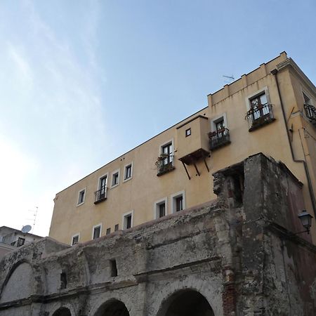 Villa Aldebaran Centro Storico Cagliari Exterior foto